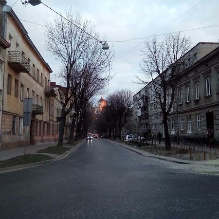 With Dom Studio Apartment Lviv Ngoại thất bức ảnh